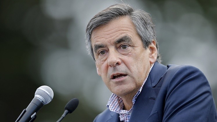 فيون يفوز بانتخابات يمين الوسط في فرنسا