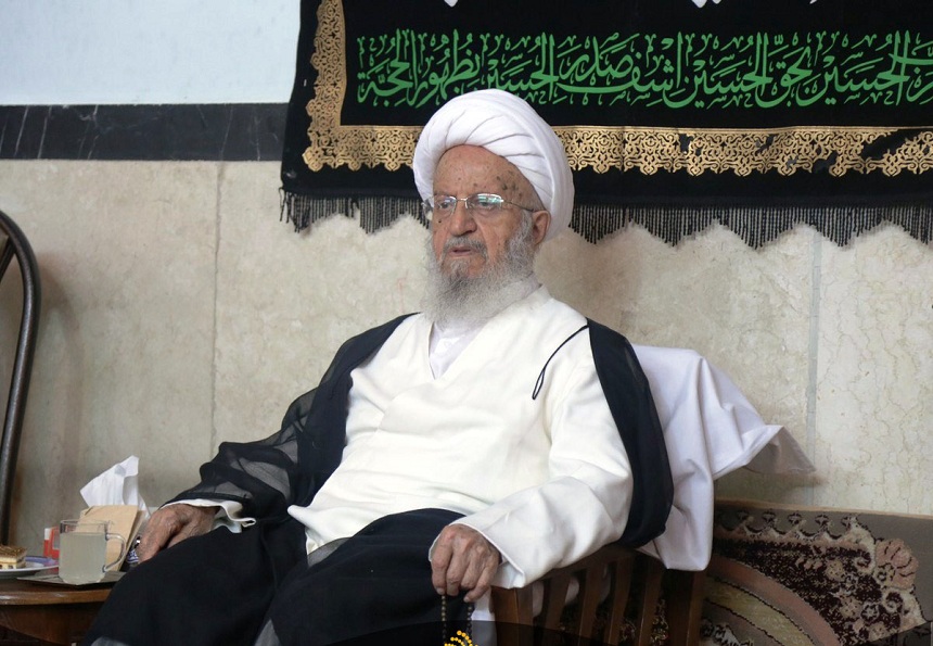 آية الله مكارم شيرازي: التكفيريون يختلقون الاكاذيب لمعاداة المسلمين الشيعة
