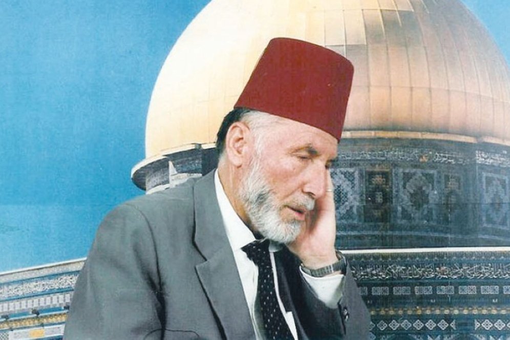 "محمد رشاد الشريف" .. معلم الطلاب ومقرئ القرآن بصوته الذهبي