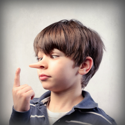 كيف نعالج الكذب عند الأطفال؟