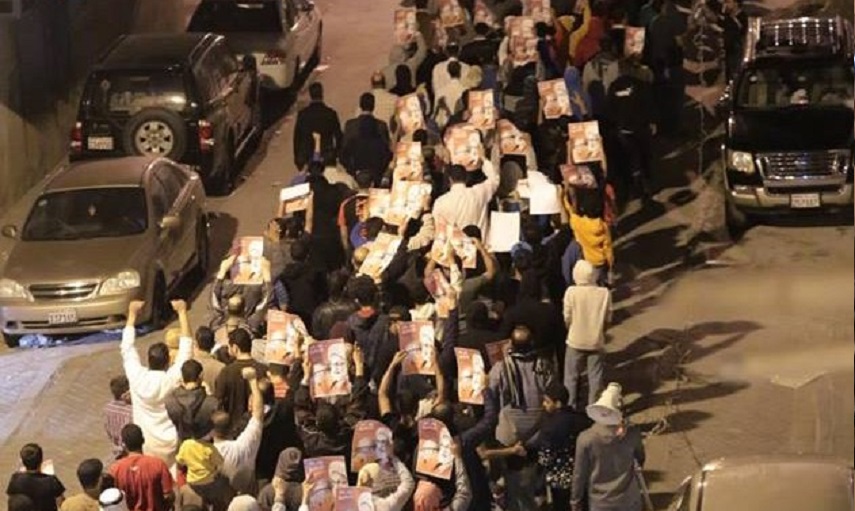 البحرين : تظاهرة حاشدة في الدراز تشهد احراق العلم الصهيوني