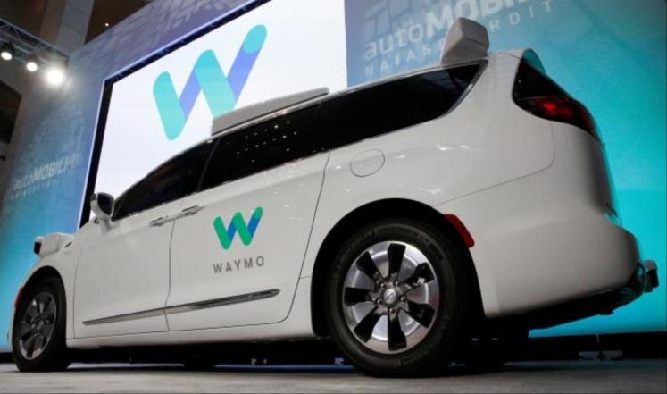 غوغل تكشف عن نظام قيادة ذاتية محسن