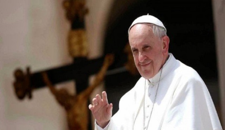  البابا يحذر من انتخاب "منقذين"على غرار هتلر!