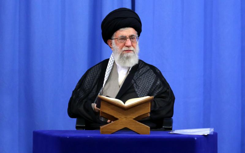 العالم يحتاج القرآن