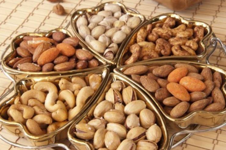 المكسرات تغنيك عن زيارة الطبيب