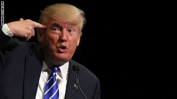 ترامب يقيل مسؤولين ووزراء بعد رفضهم تطبيق قراره بشأن حظر السفر