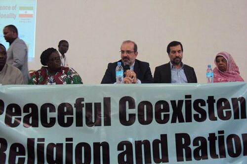 بالصور...تنزانيا تستضيف ندوة حول "التعايش بين الأديان"