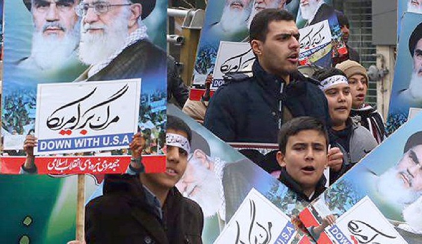 هتافات الموت لترامب تدوي في سماء طهران