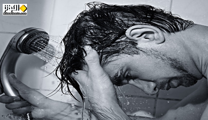 أخطاء شائعة أثناء الاستحمام تدمر جلدك.. أبرزها الصابون