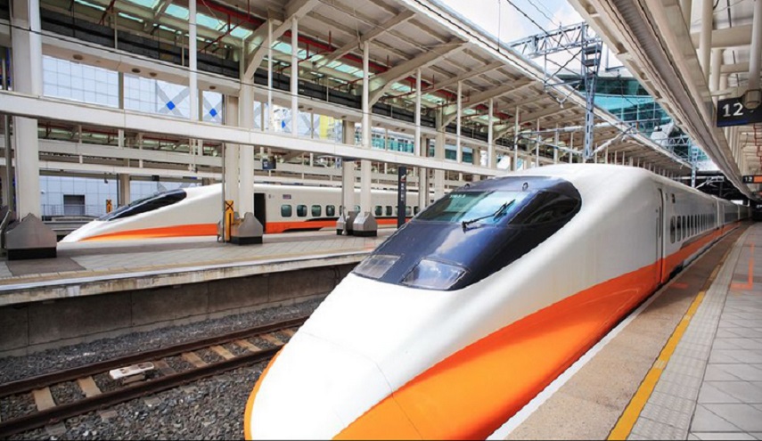 الهند تعتزم إطلاق قطار فائق السرعة تحت الماء