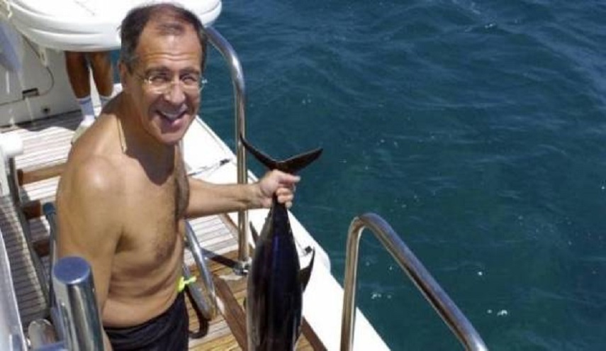 بعيداً عن السياسة .. سيرغي لافروف سيفاجئكم بهذه الصورة !