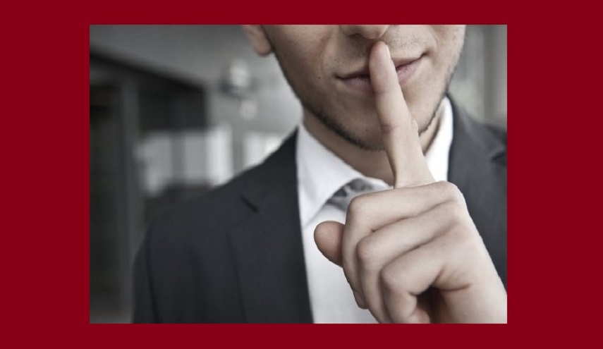 12علامةً تكشف كذب أصدقائك!