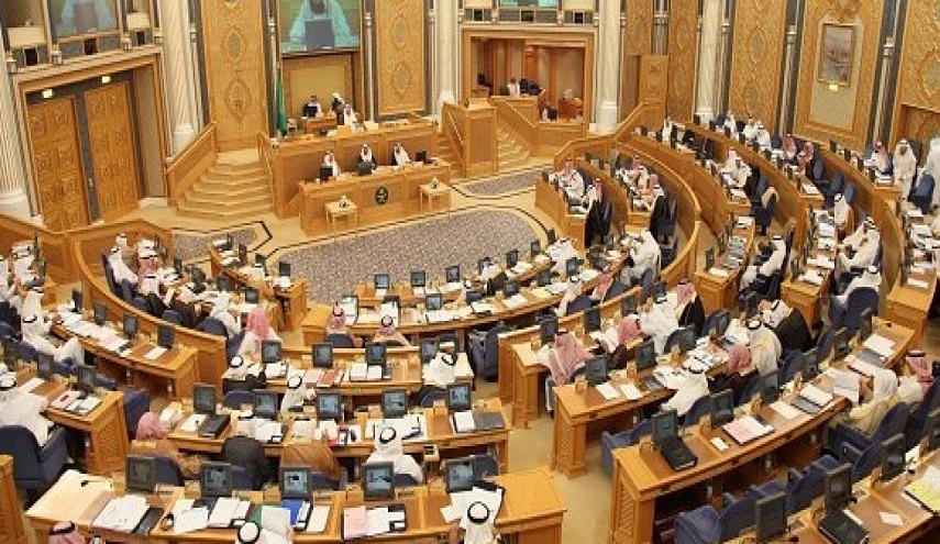 السعودية تريد ترحيل 5 ملايين اجنبي.. ومسؤول يصفهم بالضواري!