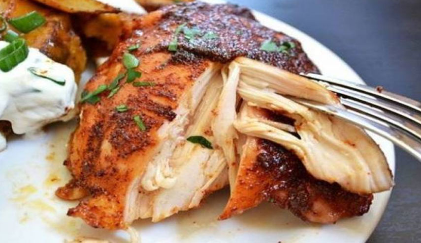 هل تزيل جلد الدجاج قبل تناوله؟ توقف عن ذلك لهذا السبب