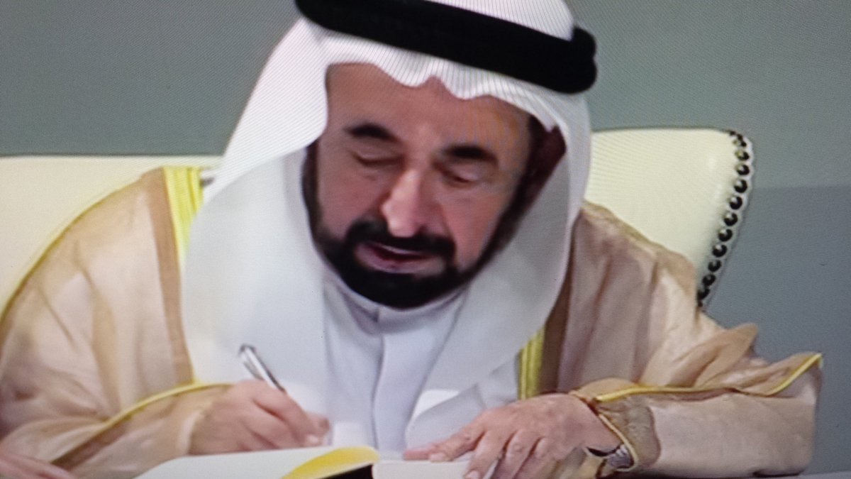 لم اعتذر حاكم الشارقة من الجزائر ؟