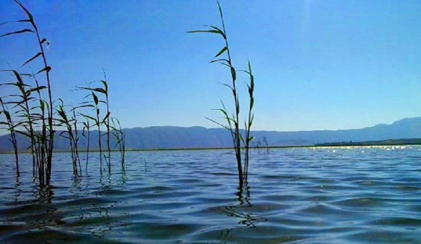 بحيرة بريشان في محافظة فارس