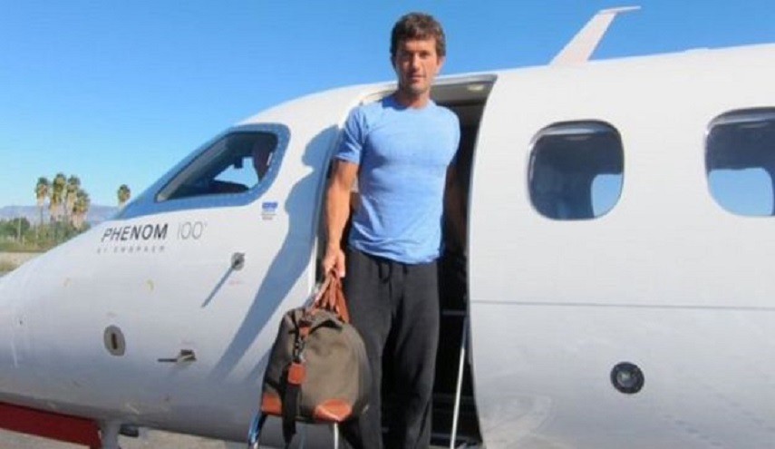 مشرد ومدمن الهيروئين يصبح مليونيرا .... وهذه الرواية ! 