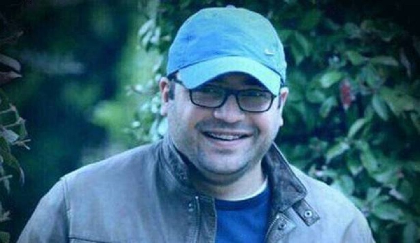 بالصورة.. نجل السيد نصرالله يعلق على حادثة تعثر الرئيس عون!