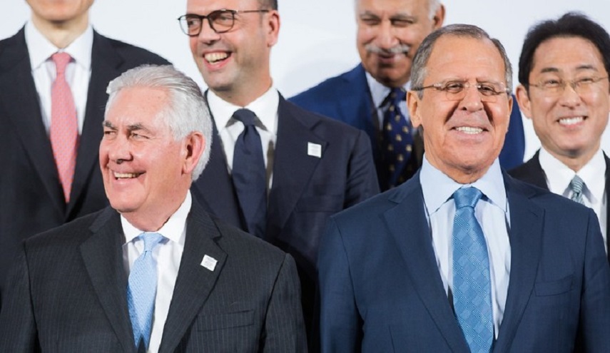 لافروف يرد على تيلرسون : أمي أيضا منعتني من الرقص مع الصبيان