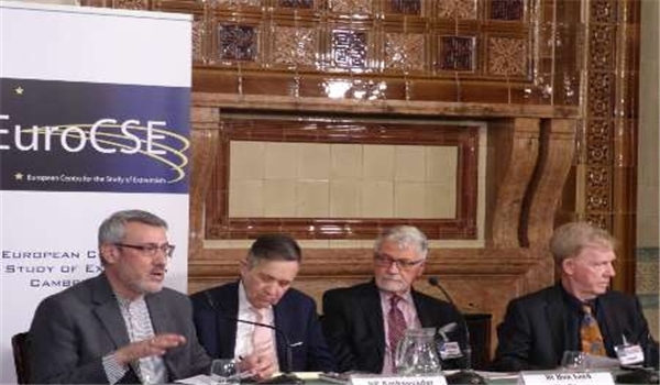 بعيدي نجاد: وقف دعم الارهاب كفيل بحل الازمة السورية