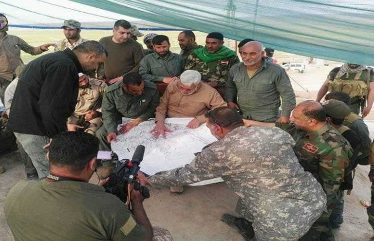 بالصور .. المهندس يتفقد قاطع عمليات اللواء 20 في الحشد بصلاح الدين 