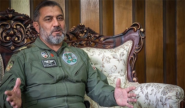 الجيش الايراني يزيح الستار عن معدات طيران ليلي مصنعة محليا هذا الأسبوع