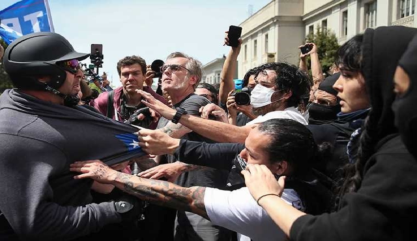 150 مدينة امريكية تشهد تظاهرات صاخبة ضد ترامب!