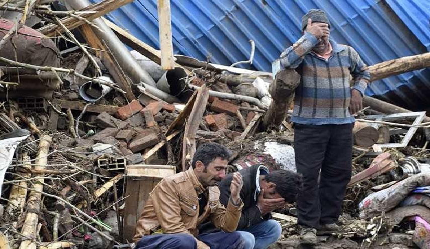 السيول الجارفة في اذربيجان اخذت 42 ضحية 