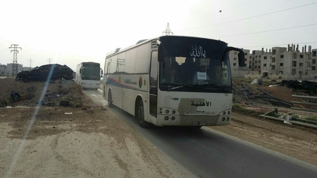 بالصور..الآن تجري عمليات نقل المسلحين من حلب 