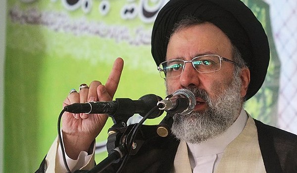 المرشح رئيسي: ايران حققت تقدماً تقنياً في الجوفضاء والصواريخ