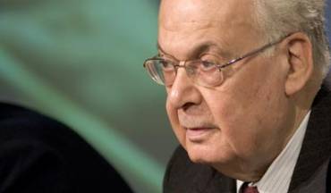 مرة اخرى ..... سليم الحص يتضامن مع الاسرى الفلسطينيين المضربين عن الطعام 