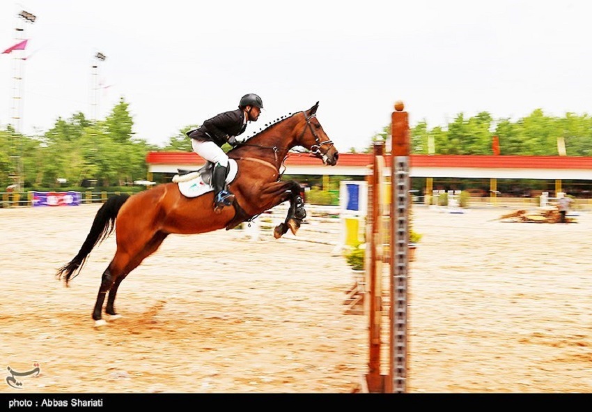 بالصور..مسابقات كأس الخيول في ايران