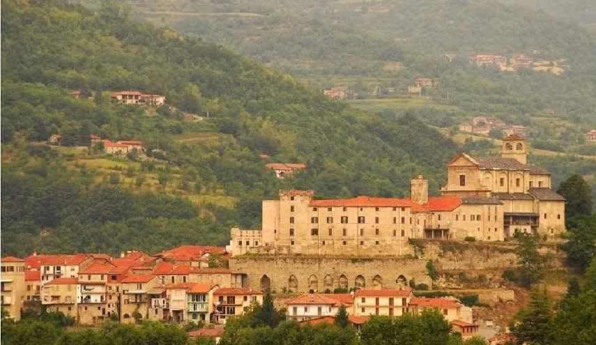 مدينة إيطالية تعرض 2000 يورو لأي شخص يريد العيش فيها!!