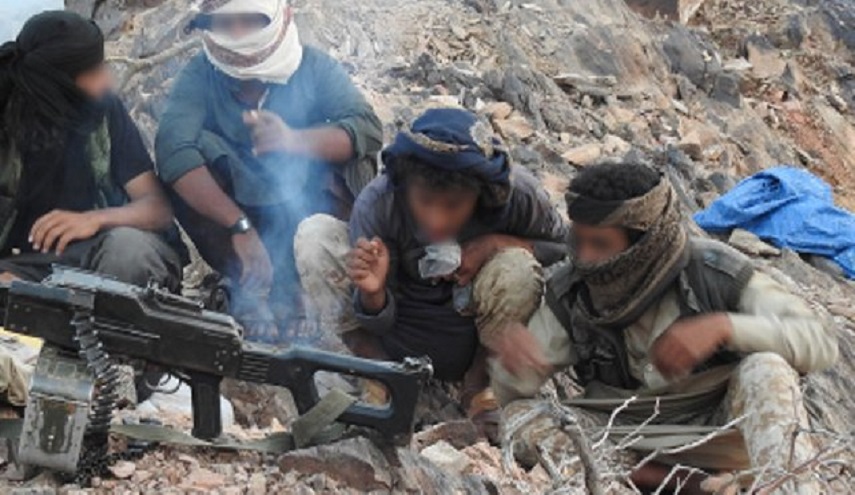 قيادي بالحشد يكشف عن لجوء "داعش" لـ "الحبوب الرمادية" لاعداد الانتحاريين