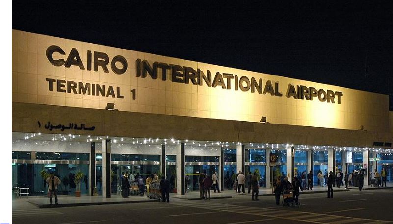 راكب يهدد بتفجير طائرة قادمة من جدة في مطار القاهرة... هذه هي التفاصيل!
