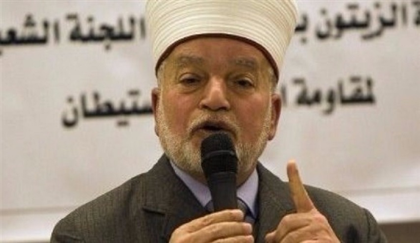 مفتي فلسطين يستنكر تطاول المستوطنين المتطرفين على الرسول(ص)