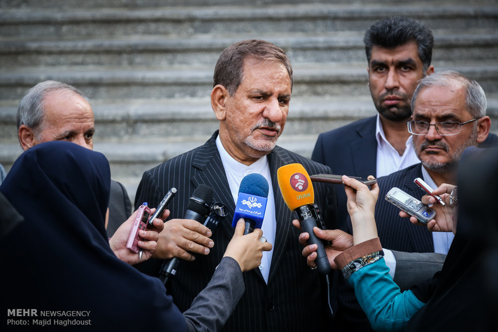 المرشح جهانغيري: ليس لدي نية للانسحاب من الانتخابات