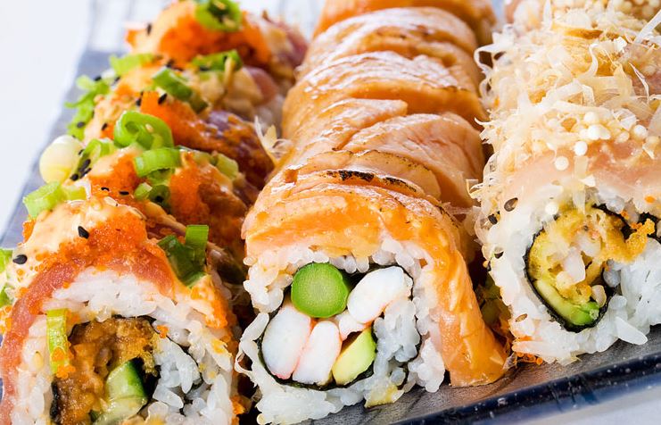 الدودة المدوّرة ستدخل أمعاءكم.. داء خطير تنقله هذه الوجبة! 