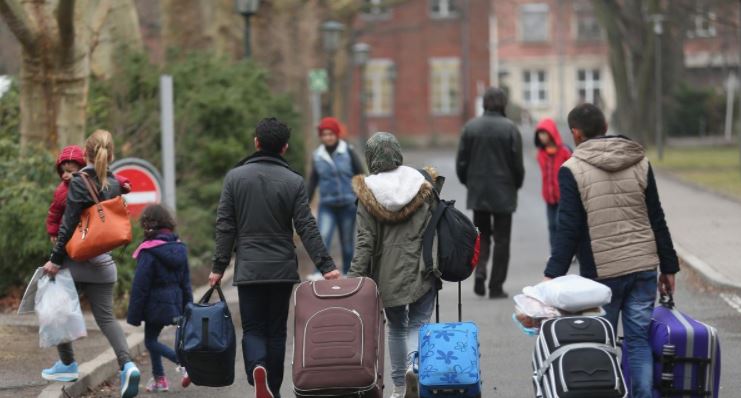  كندا تسهل اللجوء السياسي لدولتين عربيتين.. تعرف على الشروط