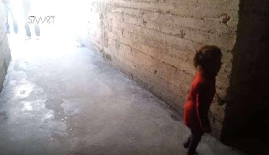 مواقع التواصل تشتعل بفيديو لسرقة اعضاء طفلة سورية وهي حية....