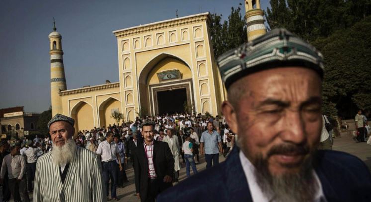 الصين تجمع الحمض النووي للمسلمين!!