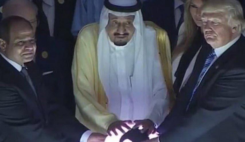 تعليق "مثير" من كنيسة عبدة الشيطان على صورة ترامب وسلمان والسيسي .. ماذا قالت؟!