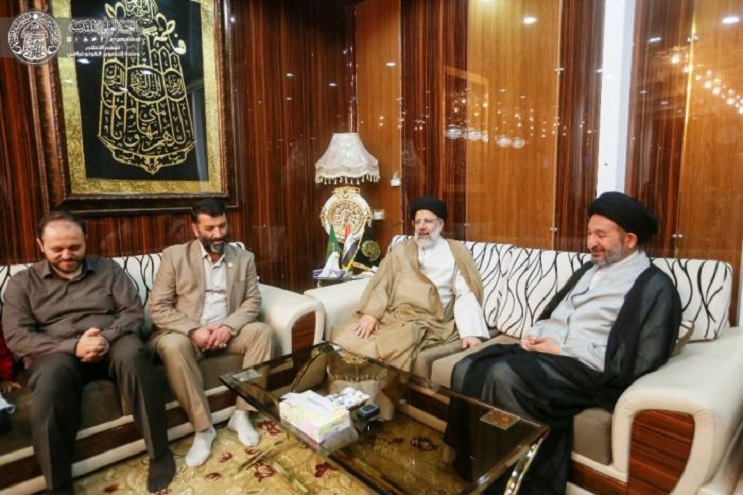 الامين العام للعتبة العلوية يلتقي سادن العتبة الرضوية السيد ابراهيم رئيسي