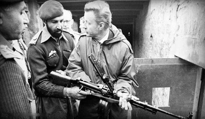 من هو "بريجنسكي" .. الرجل الذي صنع أسامة بن لادن؟!