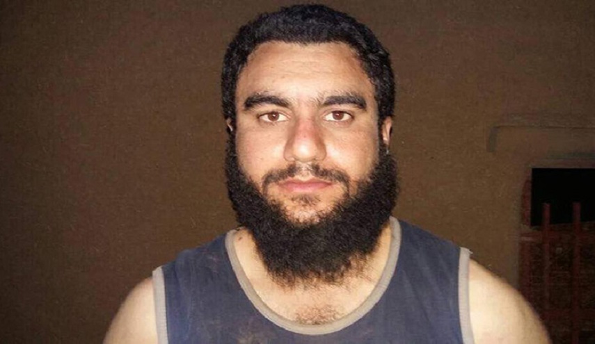 صور .. لواء تابع للعتبة الحسينية يلقي القبض على مسؤول السبايا الايزيديات بداعش