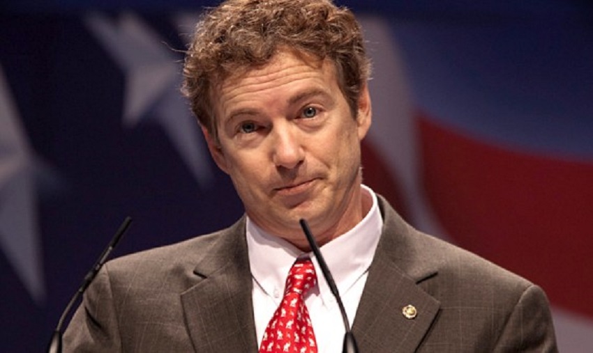 سيناتور أمريكي: السعودية تدعم تنظيمي "داعش" و"القاعدة"