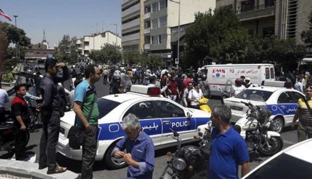 رويترز: "داعش" يتبنى مسؤولية الاعتداءين في طهران