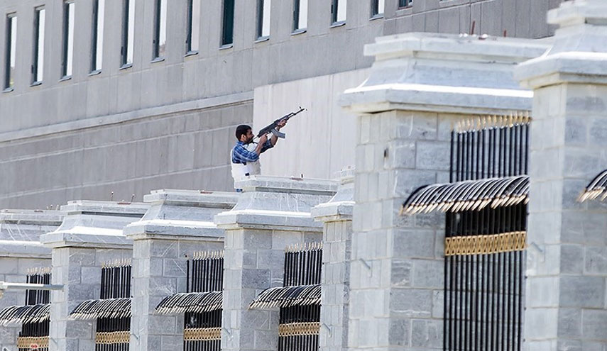 بالصور..هكذا تمت تصفية الارهابيين الاربعة على ايدي القوات الخاصة للحرس الثوري