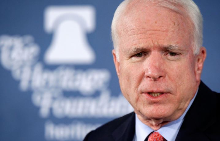 جون ماكين: الوضع في قطر خطير... فإيران ترسل البقالة لها!!