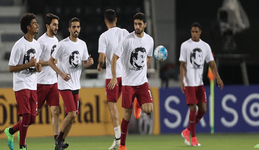 هذه الصور تسبب عقوبات قاسية لمنتخب قطر!!